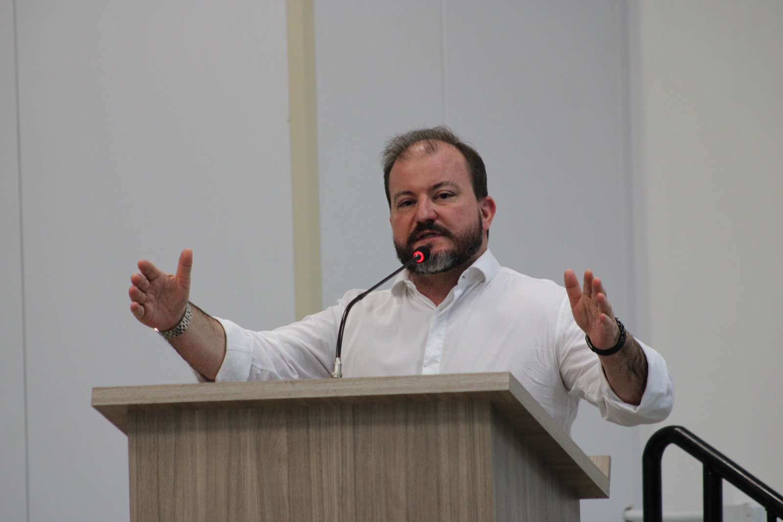 Presidente da ACISMO participa de Audiência Pública e reforça necessidade de investimentos em infraestrutura viária no Extremo Oeste
