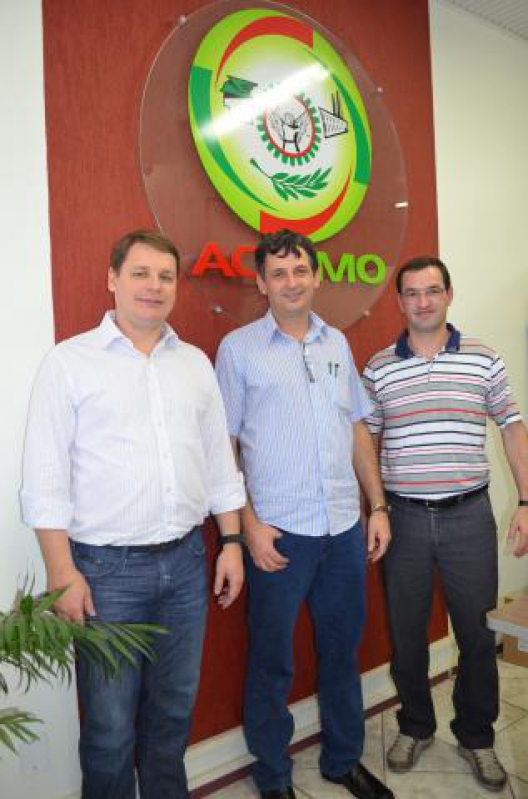ACISMO recebe visita do novo gerente da Unidade da Aurora Alimentos de São Miguel do Oeste
