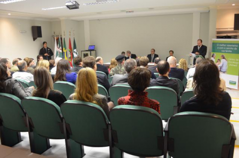 ACISMO participa de inauguração do Centro de Oncologia da Unimed Extremo Oeste