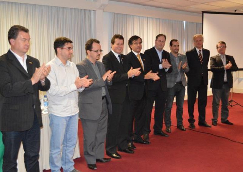 João Ernesto Reck é eleito presidente da Facisc