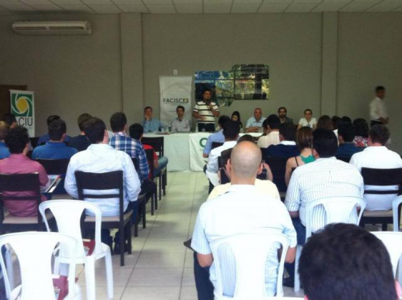 Assembléia do Cejesc tem participação do Núcleo dos Jovens Empreendedores