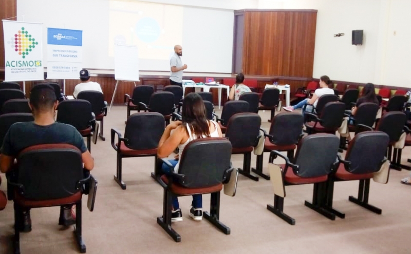 Projeto “Parceiro Anjo” incentiva o empreendedorismo e o protagonismo juvenil