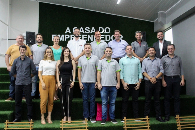 Novo Conselho Diretor da Acismo é eleito para gestão 2022/2024