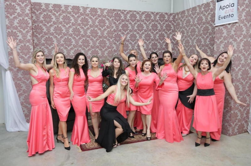 ?Homenagens, jantar e show marcam o Dia Internacional da Mulher